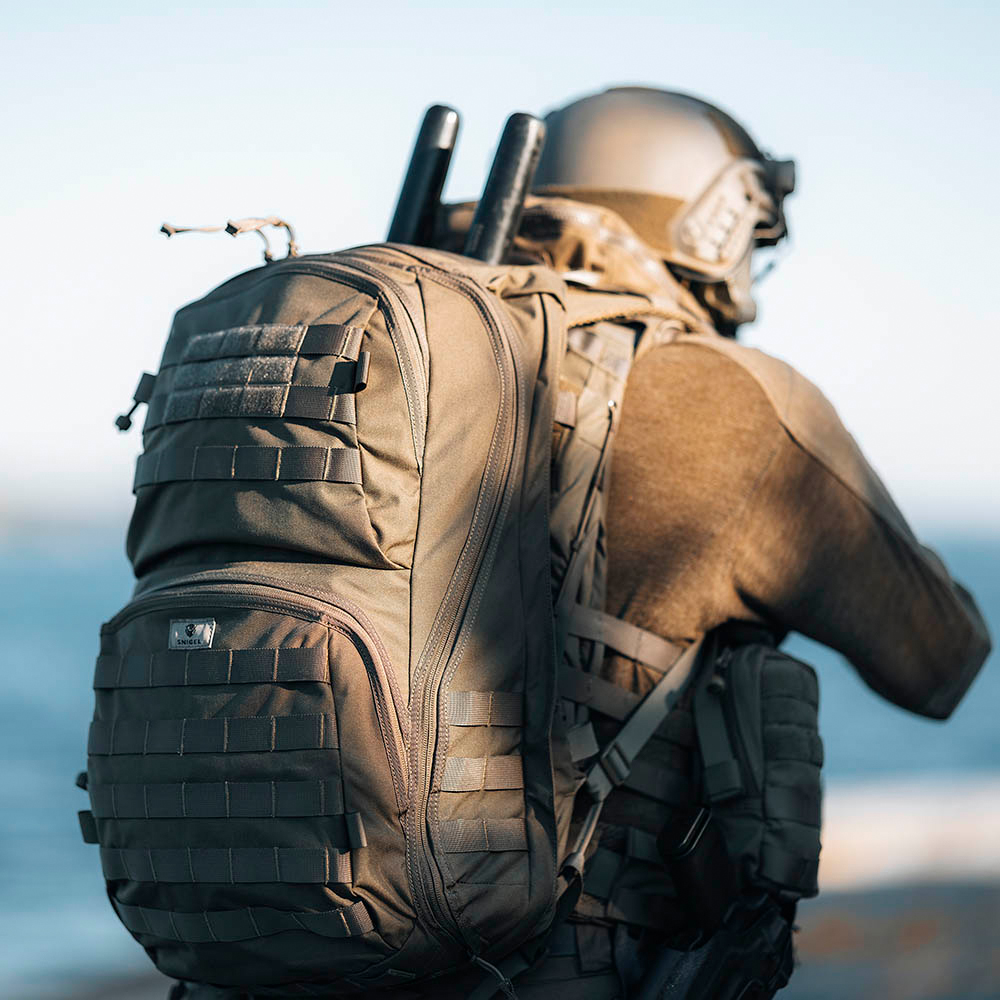 Snigel Combat Ryggsäck 30-40L 1.0 Grå - Bild 4